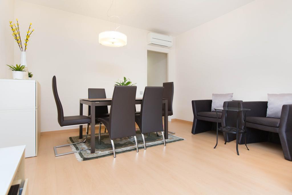 Stay Barcelona Central Apartments Esterno foto